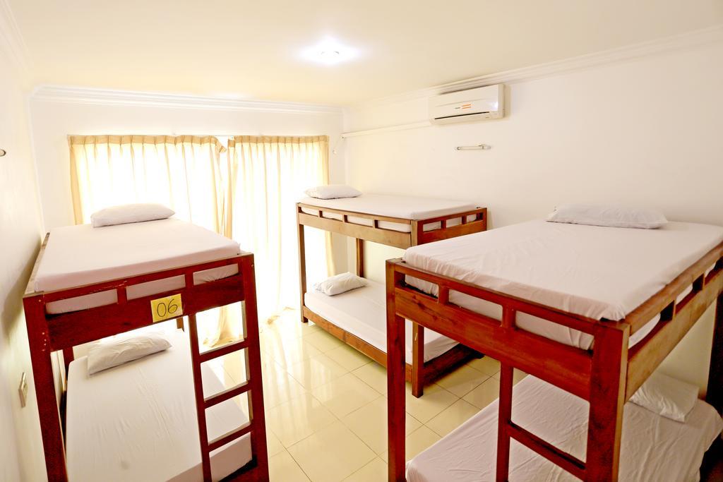 Hang Tep Hostel Siem Reap Dış mekan fotoğraf